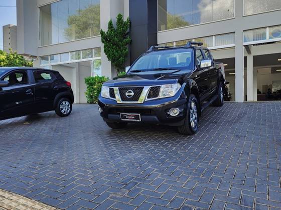 NISSAN FRONTIER 2.5 SL 4X4 CD TURBO ELETRONIC DIESEL 4P AUTOMÁTICO